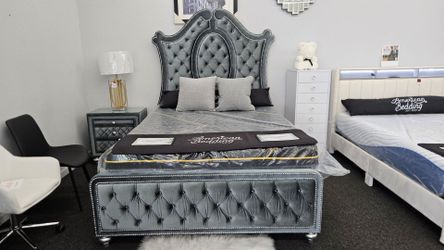 Queen size bed