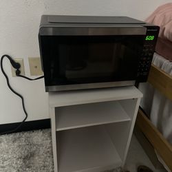 new microwave used like 10times 