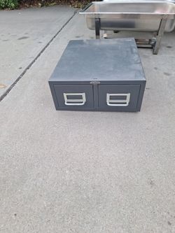VINTAGE COLE STEAL 2 DRAWER INDEX FILE CABINET 