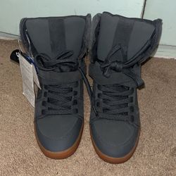 Women Shoes DC Hidden Wedge Shoes