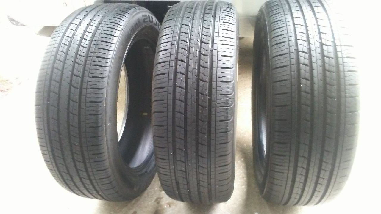 19 inch KHUMO tires