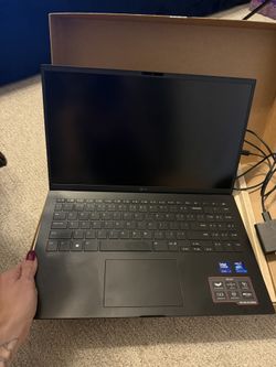 LG gram 15.6" Touchscreen Laptop