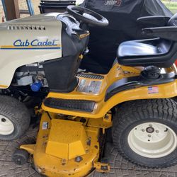 Tractor Cub Cadet 2006 GT 1554  Series 1500 