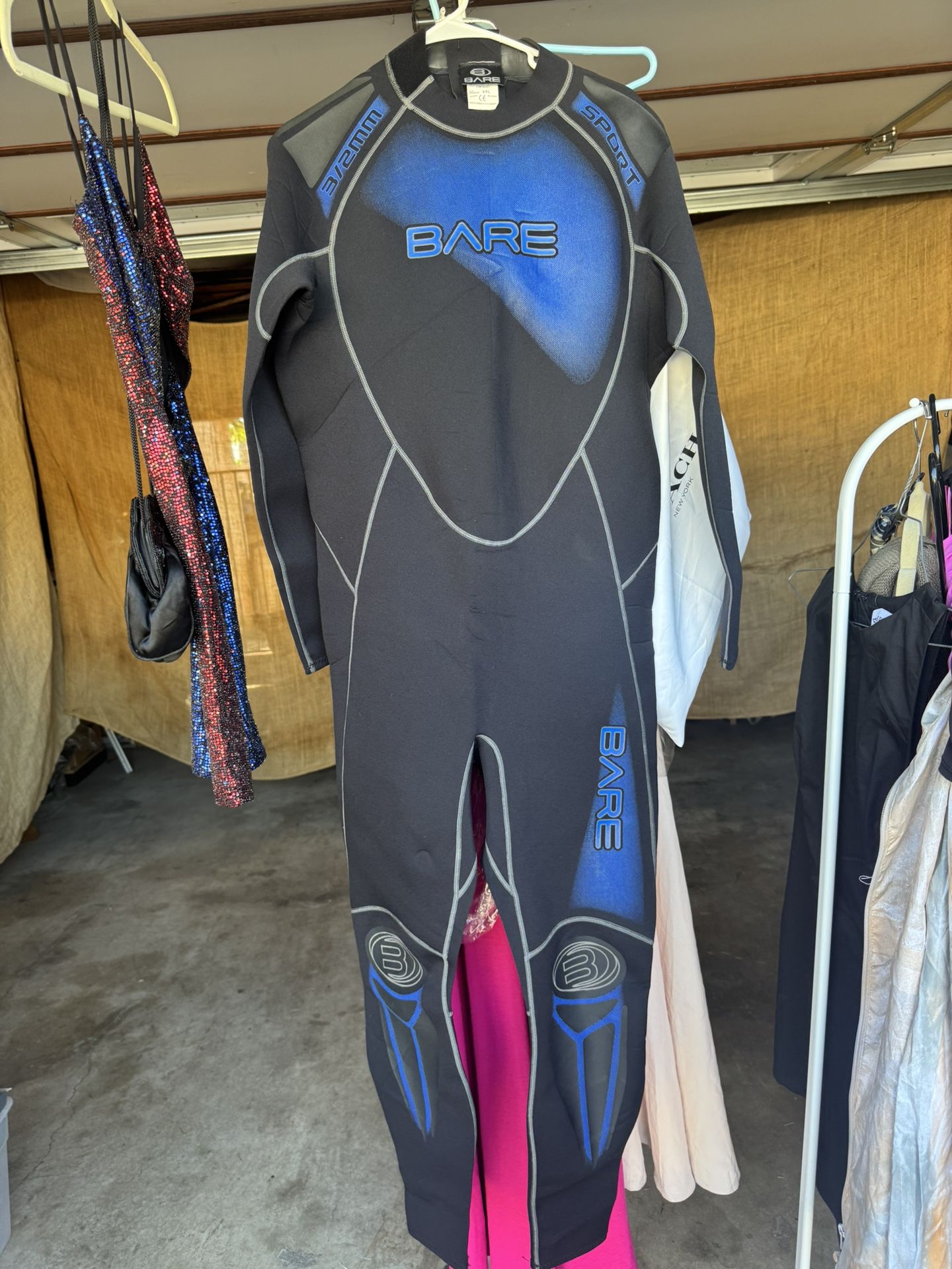 BARE WETSUIT