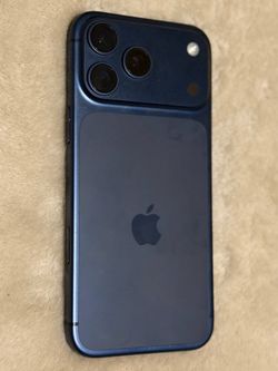 iPhone 17 pro Max and 16 pro Max ✅ read description