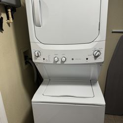 Washer and Dryer For Sale 700
