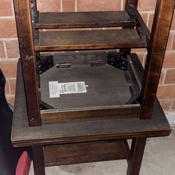 Lamps and table coffee end wooden