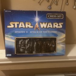STAR WARS CHESS SET