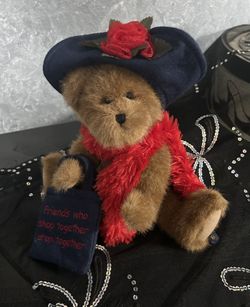 Vintage Boyd’s Bear C. C. Charging 