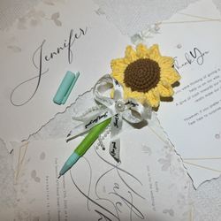 Crocheted sunflower pen