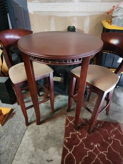 Martini Table