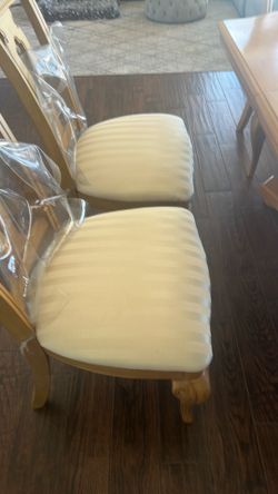 Dining room set, six chairs, excellent condition.