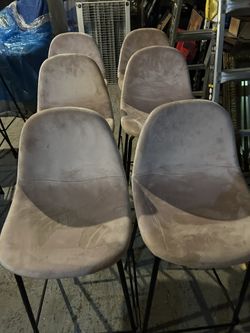 Six high top barstool chairs