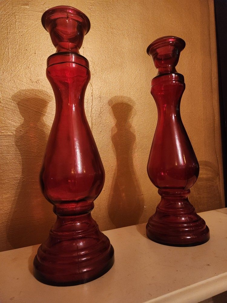 Red Glass Vase Things