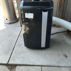 PORTABLE 4-IN-1 Air CONDITIONER 12,500 BTU(COOLING/DEHUMIDIFY/FAN/HEAT)