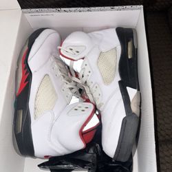 Jordan 5 Retro Sz 9