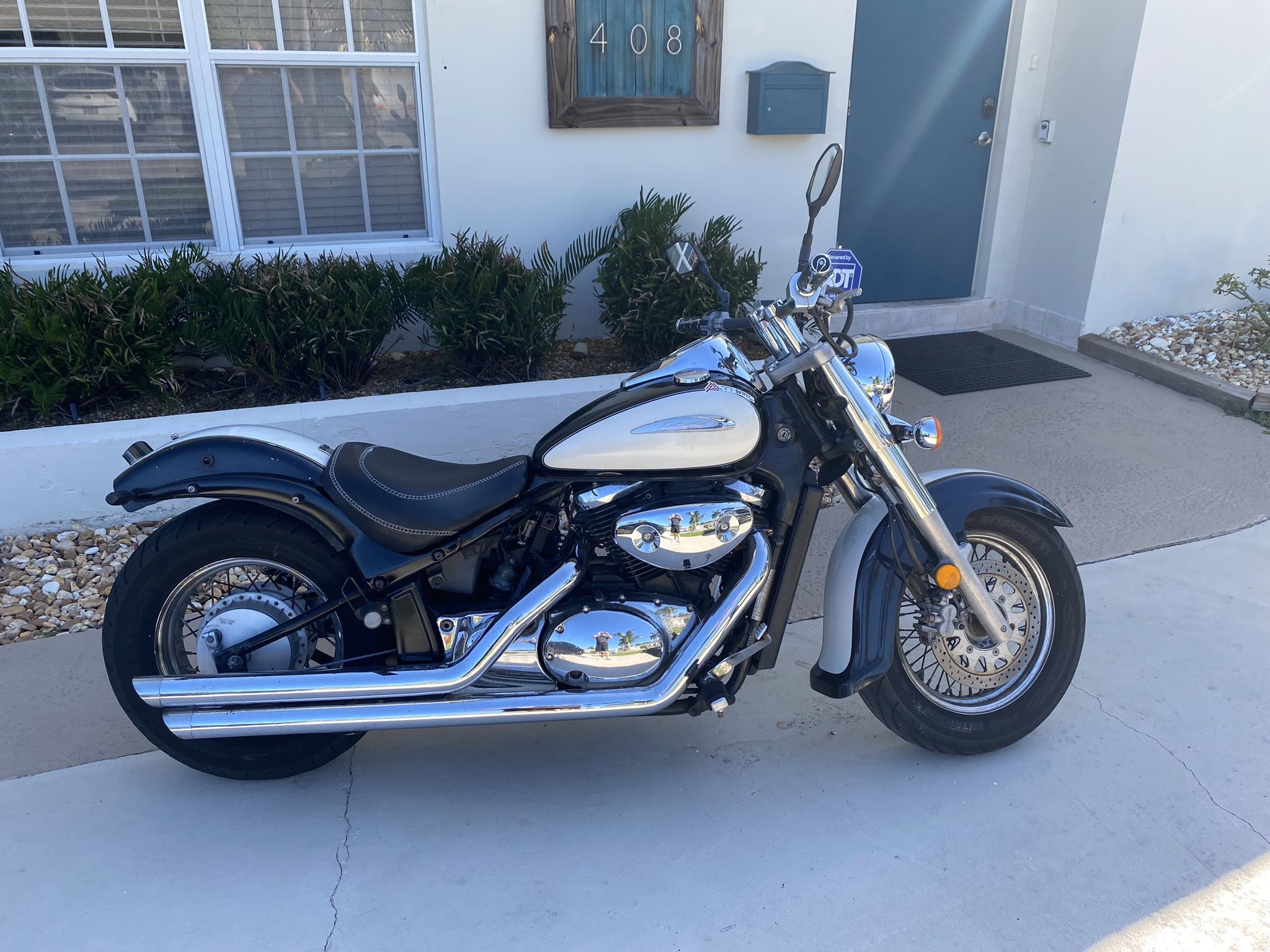 2001 Suzuki Intruder for Sale in Deerfield Beach, FL - OfferUp