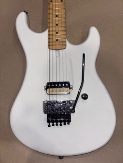 White Kramer 1984 Electric Guitar with Floyd Rose Tremolo