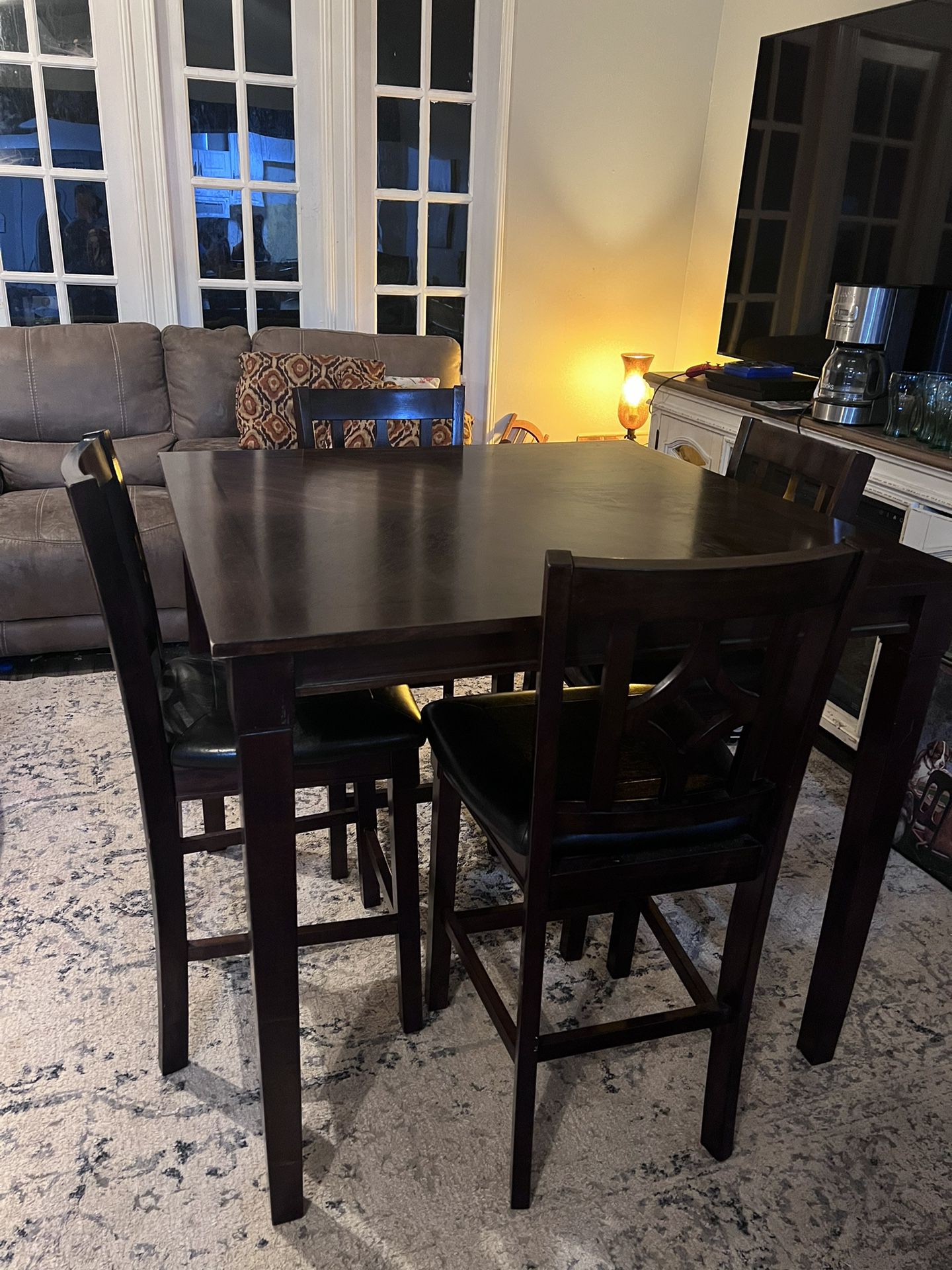 Beautiful Bar Height Table With 4 Chairs 
