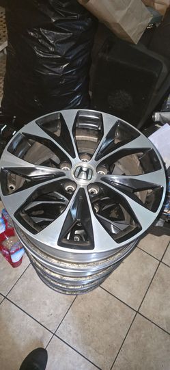 2013 Si wheels 17"