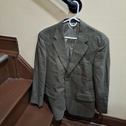 2 Mans 2 bottoms Suit Jackets Small