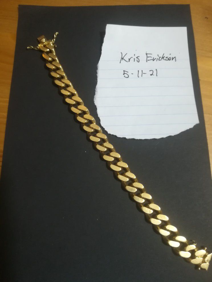 18K Beautiful Bracelet 75 grams 