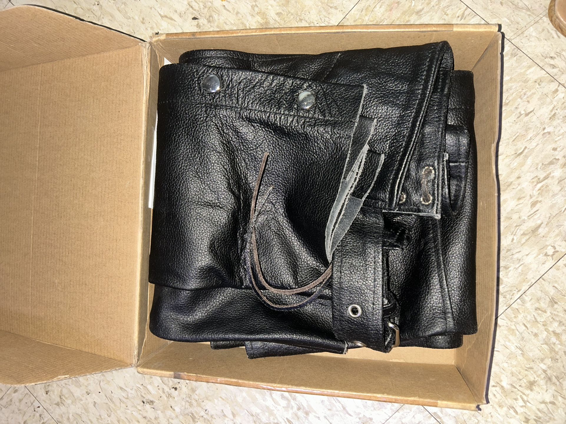 Women’s Xs Assless Chaps 