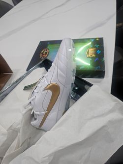 Nike Cryoshot Tiempo Legend
Ronaldinho Touch of Gold
