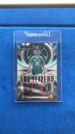 Silver -Hirving Lozano Panini Select Equalizers Trading Card