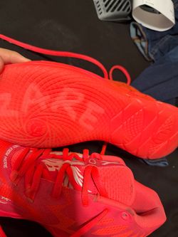 Puma LaMelo ball mb 01 11.5 breast cancer awareness shoe!