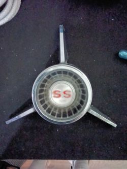64 - 66 Chevy Supersport Hub Cap Cap