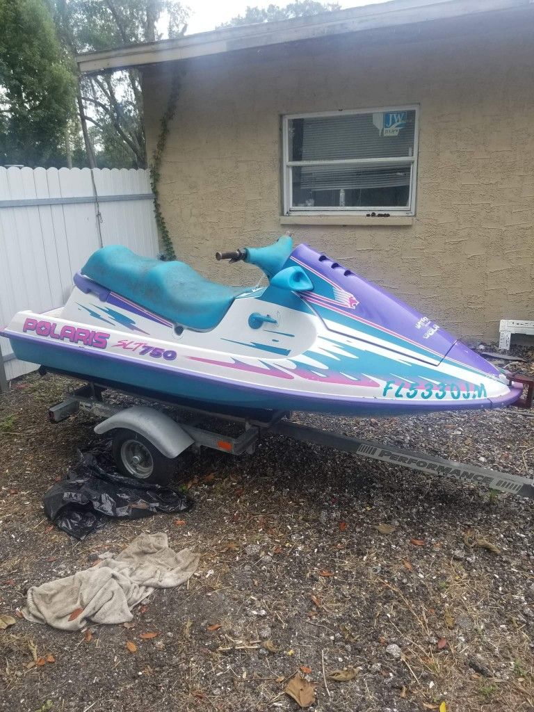 Jet ski Polaris SLT 750 triple  