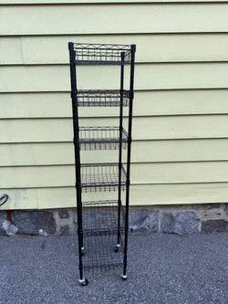 Very good condition a shelf
