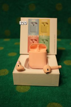 New Bluetooth/rechargeable/earpiece/ Headphones/earbuds/headset many styles i12, airpods, airpod pro and more compatible with iPhone or android Bz9