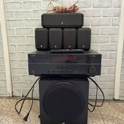 Yamaha home theater surround stereo system. RX-V377
