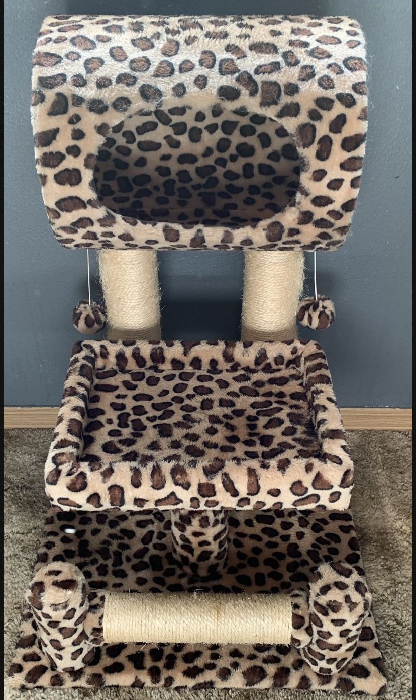 Cat Tree (28” tall)