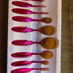 Makeup Brushes 