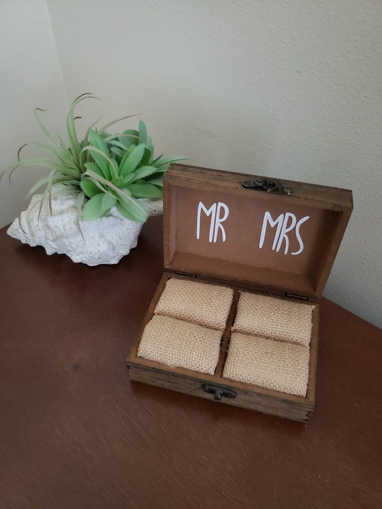 Wooden Ring Box