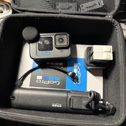Go Pro Hero 12 Black With Accessories