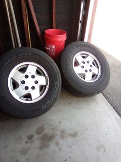 95'Chevy Suburban Rims original rims