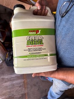 Diesel tank cleaner