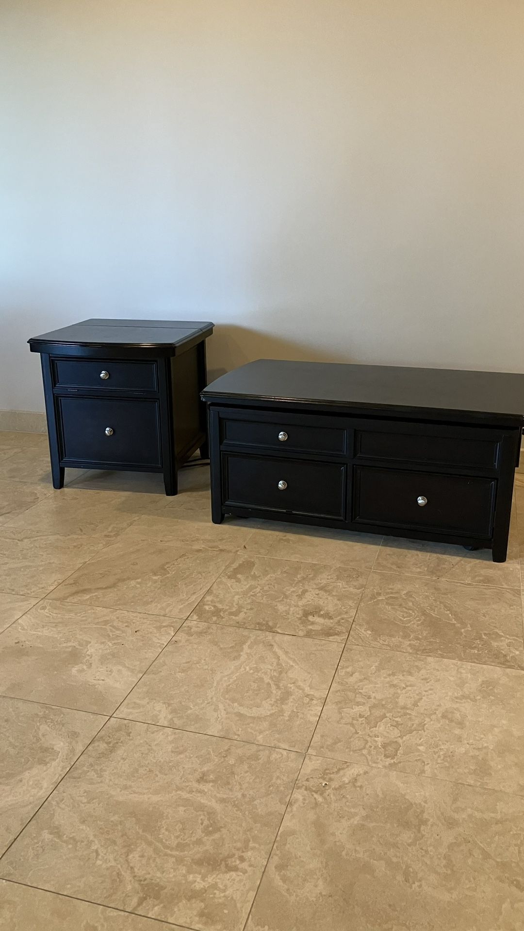 Coffee And end Table with Lift Top