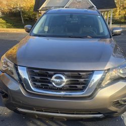 2017 Nissan Pathfinder