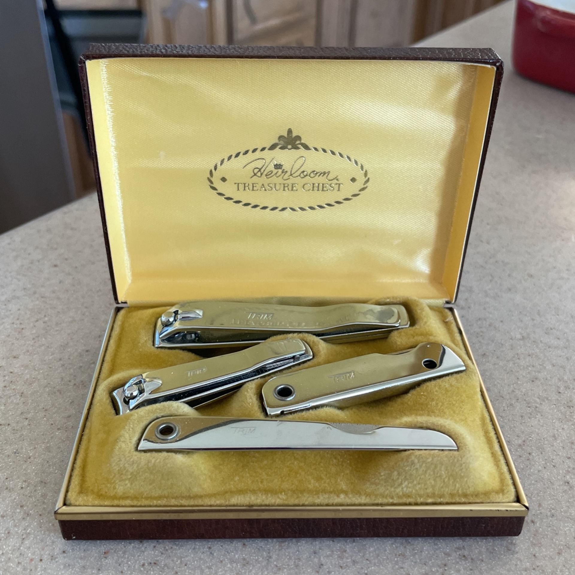 Vintage Heirloom Treasure Chest By Trim Man” Manicure Set Made In USA