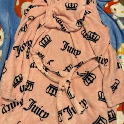 Juicy Couture Soft Robe 