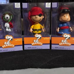 Peanuts  (3) Halloween Figure Set