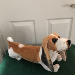 Tiger Tale hound Dog Toy 
