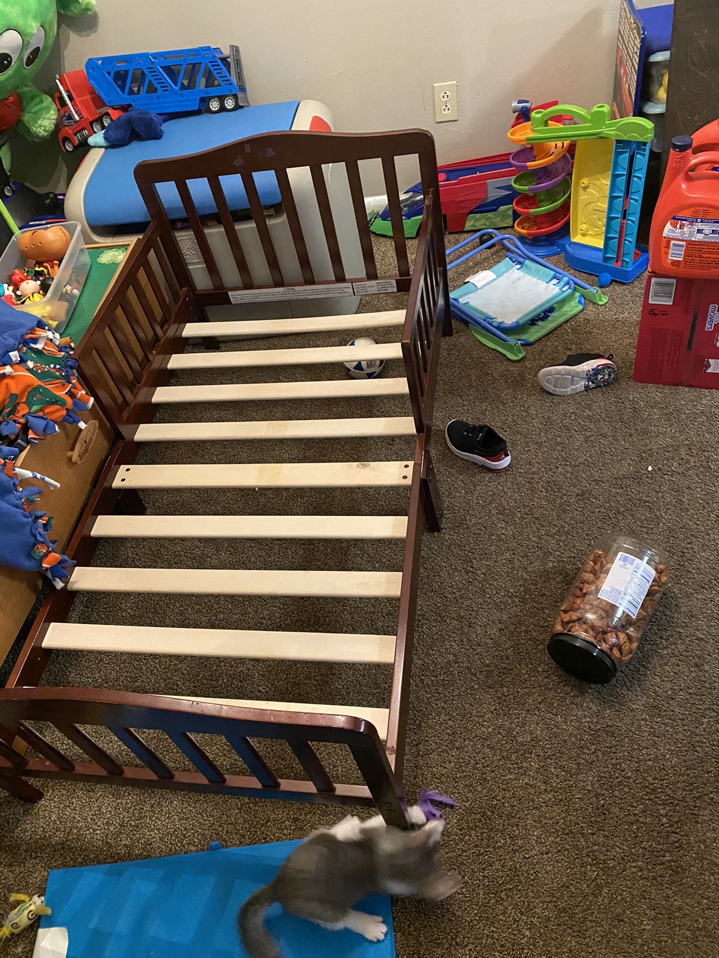 Toddler bed and mattress