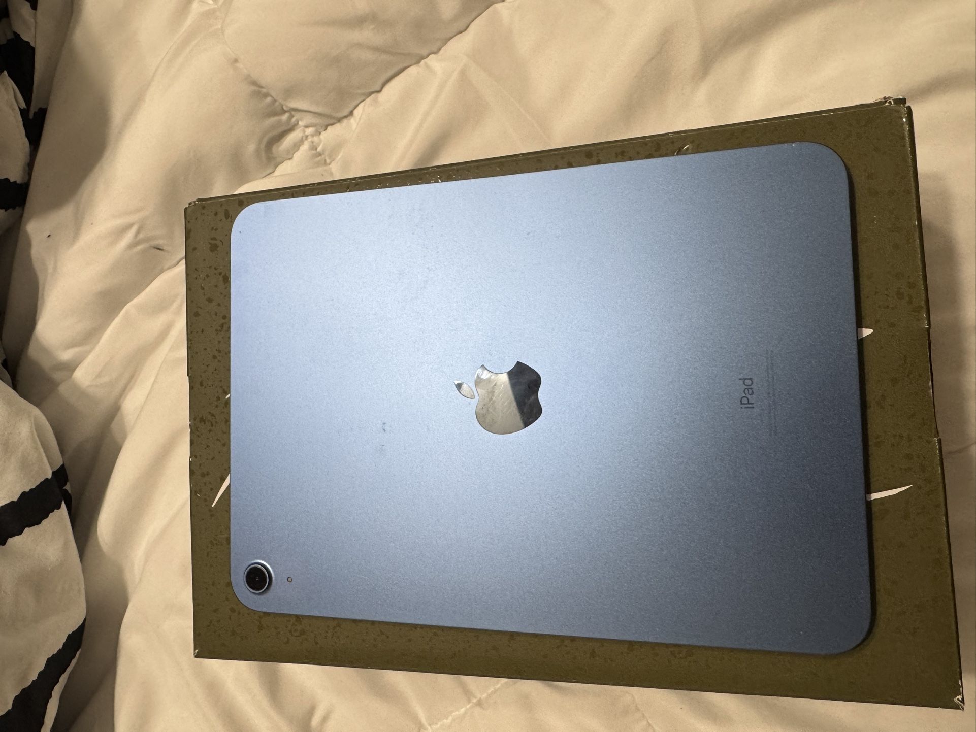 iPad 10th Generation 