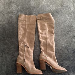 Dolce’ Vita  Tall Suede Boot Size 7